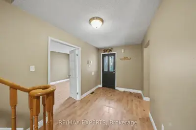 45 Blair Crescent, Barrie, On L4m 5y6