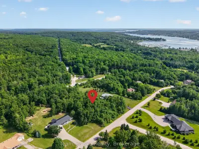 80 Copeland Creek Drive, Tiny, On L9m 0m2