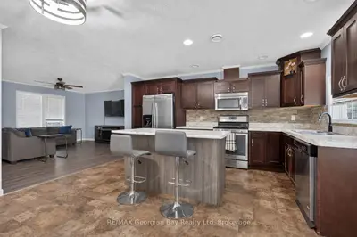 927 Vindin Street, Midland, On L4r 4l9