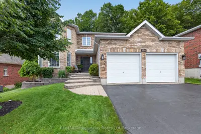 400 Keller Drive, Midland, On L4r 0a7