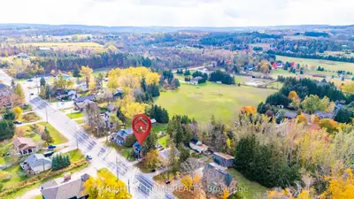 Detached in Clearview