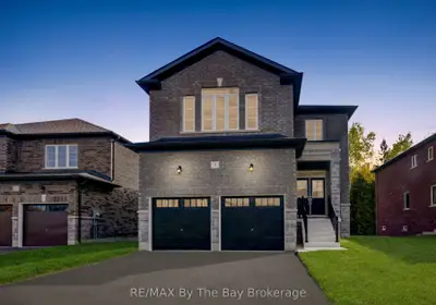 3 Misty Ridge Road, Wasaga Beach, On L9z 0r8