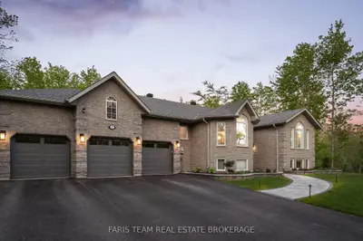 1 Pineview Drive, Oro-medonte, On L0l 2l0