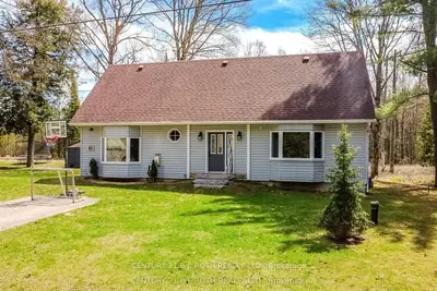 Detached in Tay