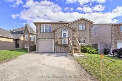Detached in Barrie