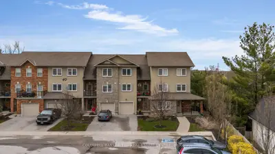 49 Ferndale Drive S 7, Barrie, On L4n 5w9