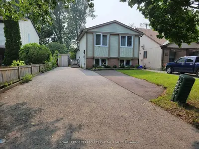 Detached in Barrie