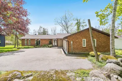 Detached in Oro-Medonte