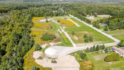19 Rumble Court, Springwater, On L0l 1v0