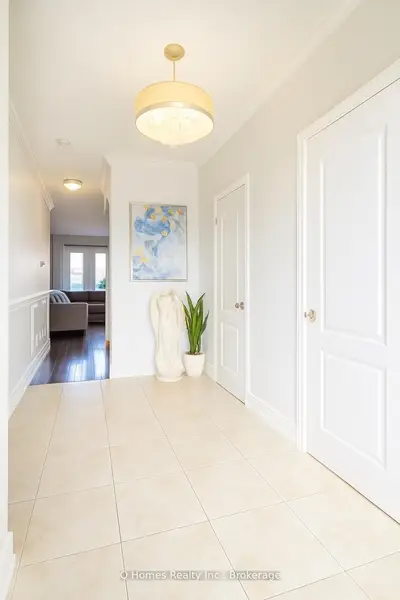 33 Graihawk Drive, Barrie, On L4n 6g7