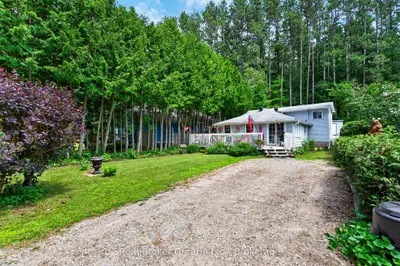 81 Andrew Drive, Tiny, On L9m 0b4