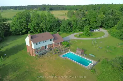 Detached in Oro-Medonte