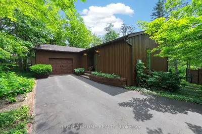 5 Pine Point, Oro-medonte, On L4m 4y8
