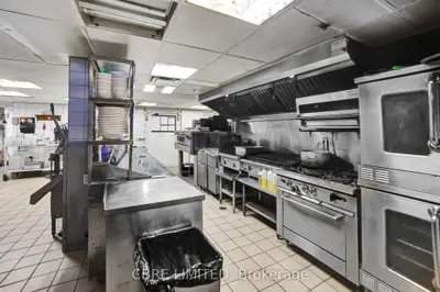 66 Dunlop Street E, Barrie, On L4m 1a7