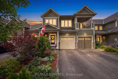 Att/Row/Townhouse in Wasaga Beach
