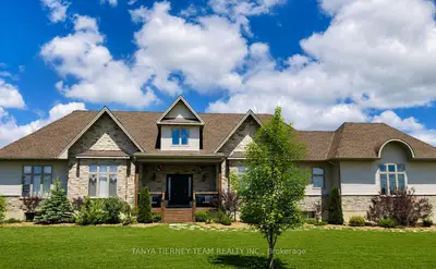 Detached in Ramara