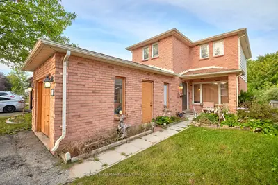 Detached in Barrie