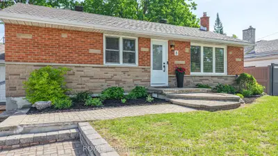 8 Dalton Crescent N, Orillia, On L3v 5j5
