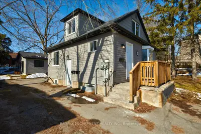 Lower Level in Barrie