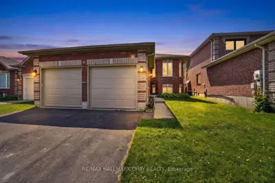 Detached in Barrie