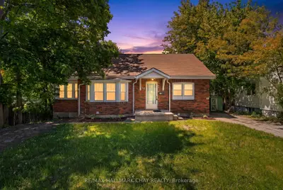 Detached in Barrie