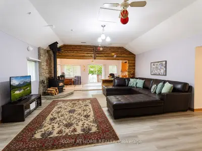 5470 Penetanguishene Road, Springwater, On L0l 1p0