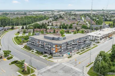 Condo Apartment in Barrie