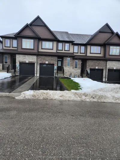 Att/Row/Townhouse in Midland