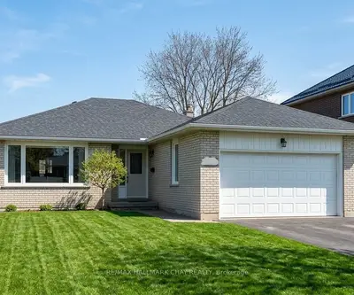 Semi-Detached in Barrie