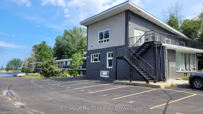 Multiplex in Wasaga Beach