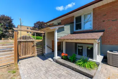 Detached in Barrie