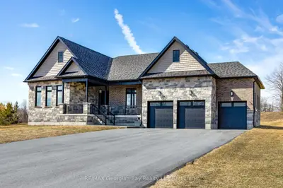 6 Caldwell Drive, Oro-medonte, On L0l 2l0