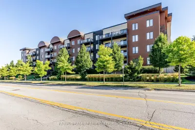 Condo Apartment in Barrie