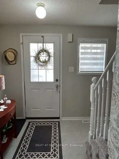 22 Lion's Gate Boulevard, Barrie, On L4m 7e3