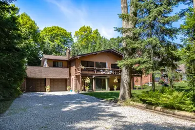 12 Lincoln Avenue, Tiny, On L0l 2j0
