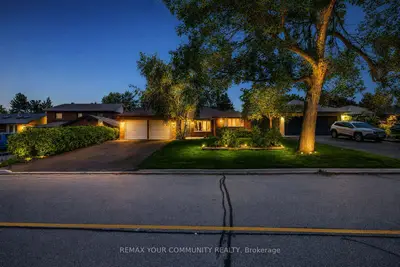 Detached in Barrie