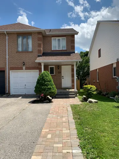 Att/Row/Townhouse in Barrie