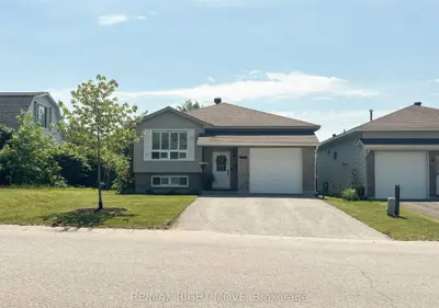 Detached in Orillia
