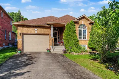 1 Valley View Court, Barrie, On L4n 0g7