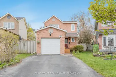 Detached in Barrie