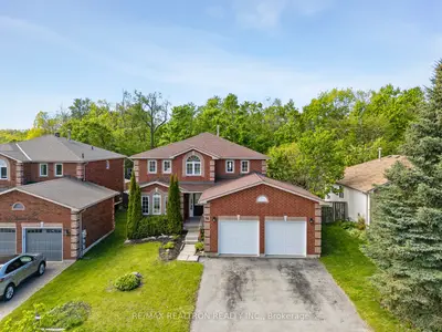 Detached in Barrie