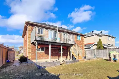 229 Dunsmore Lane Upper, Barrie, On L4m 7a3