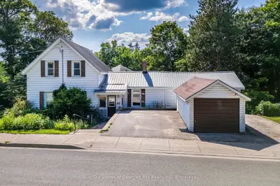 Detached in Penetanguishene