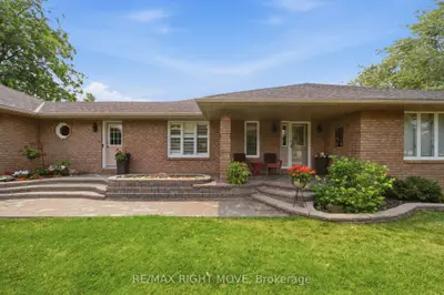 2 Lavender Court, Ramara, On L0k 1b0