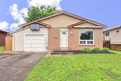 Detached in Barrie