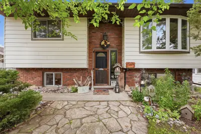 488 Maple Street, Collingwood, On L9y 2s5