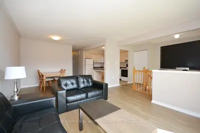 Detached in Orillia