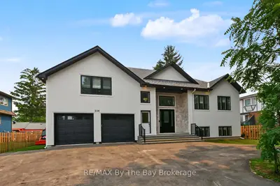 208 Thomas Street, Clearview, On L0m 1s0