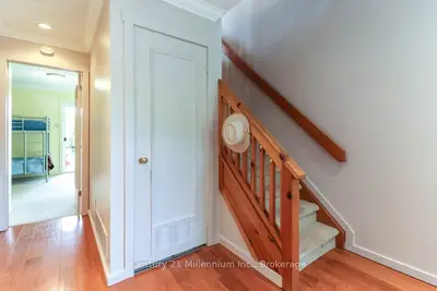 127 Fairway Crescent 21, Collingwood, On L9y 5b4
