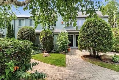 127 Fairway Crescent 21, Collingwood, On L9y 5b4